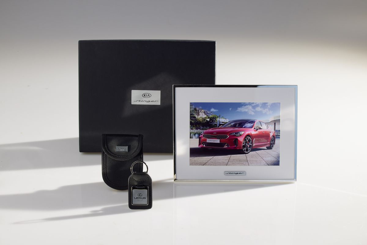 Branded presentation box, RFID pouch, keyring and silver photo frame